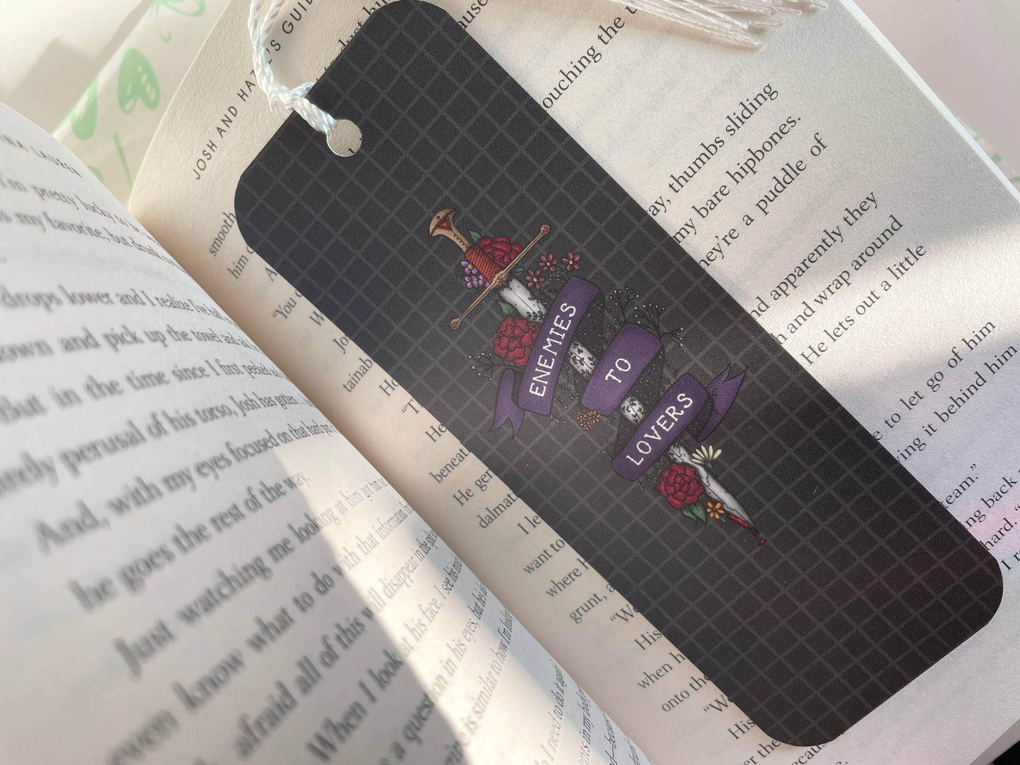 Magic&Books - Vijanden to Lovers Bookmark - The Dreamer's Bookshop.