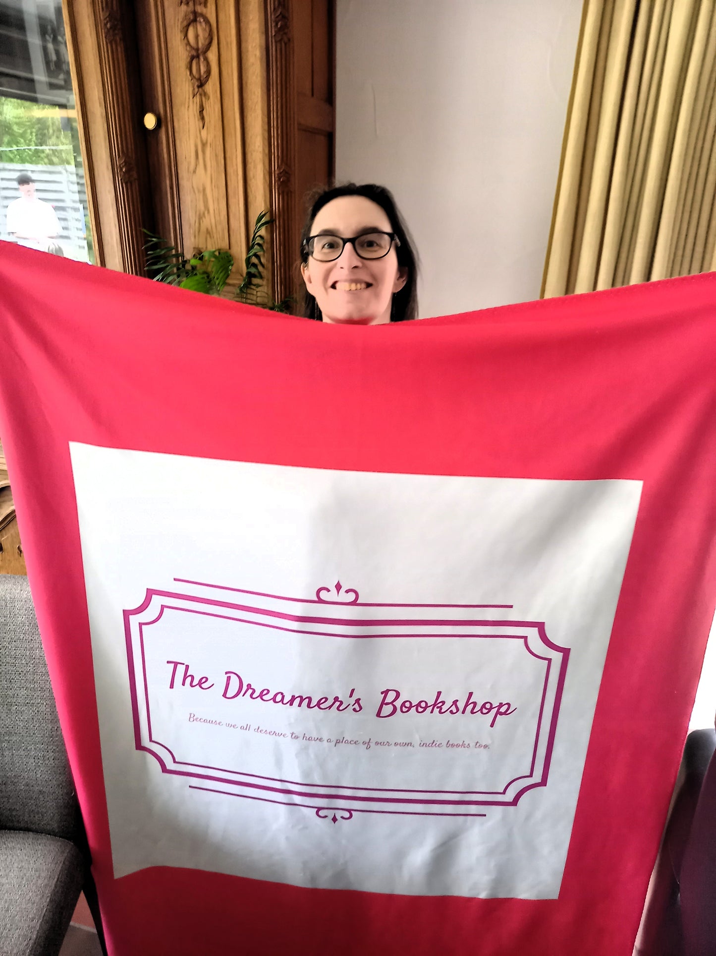 Pink Cozy Sherpa Fleece Blanket - 'The Dreamer's Bookshop' Design