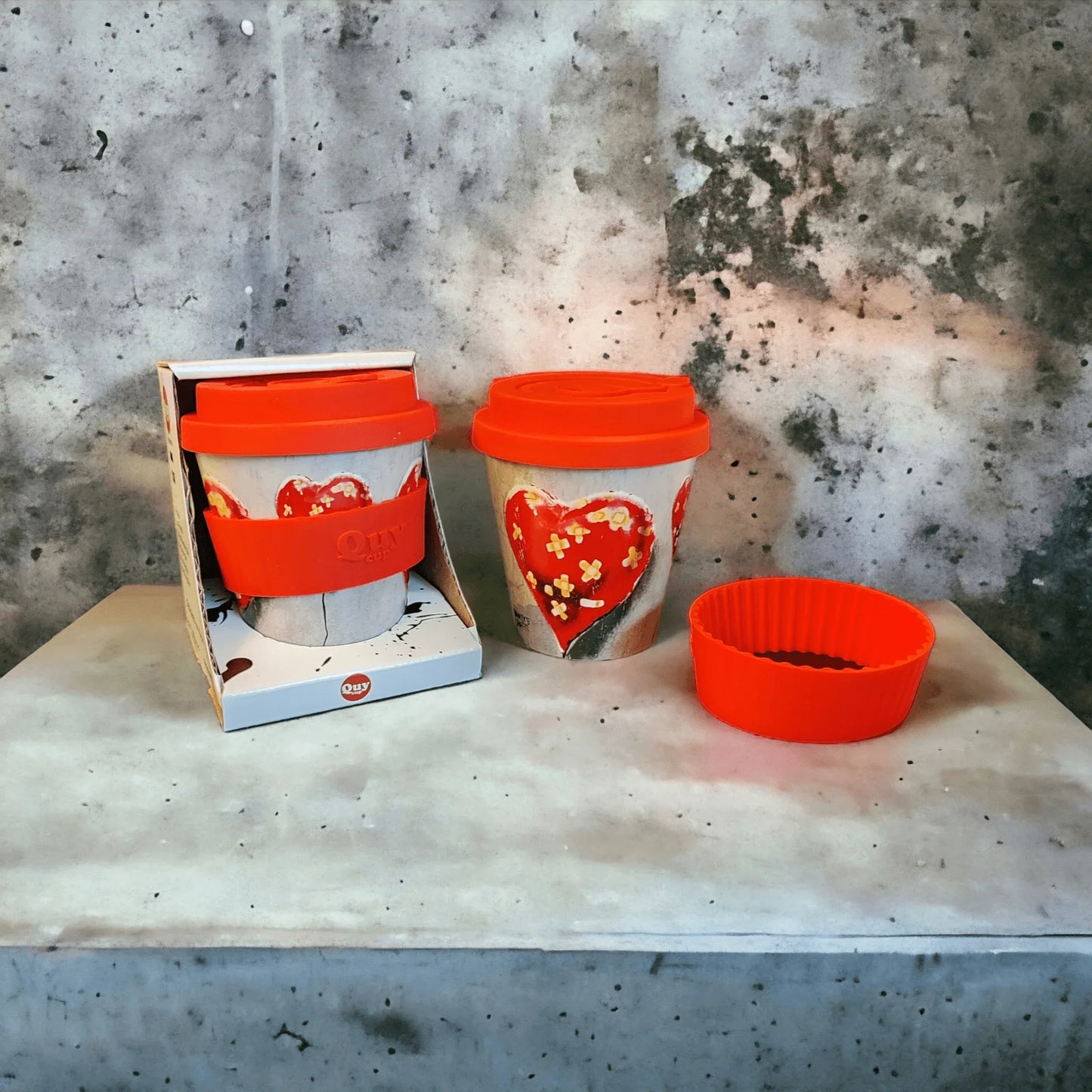 Banksy's Graffiti - Banksy Travel Cup RPET 230 ml - Hartverband - The Dreamer's Bookshop.