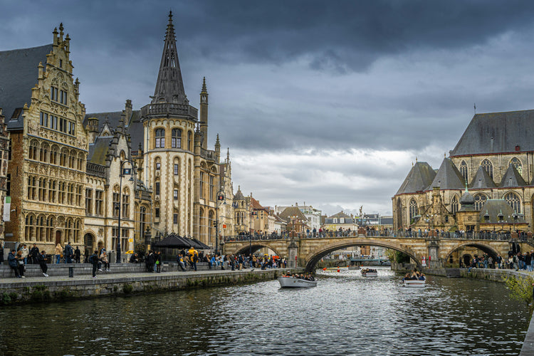 Local Indie Authors – Benelux