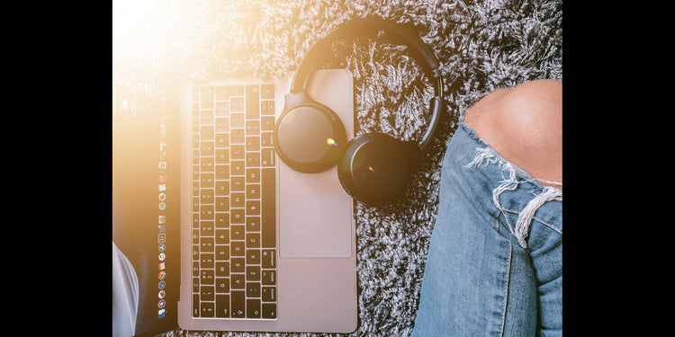 Audiobooks - Indie tales - The Dreamer's Bookshop.