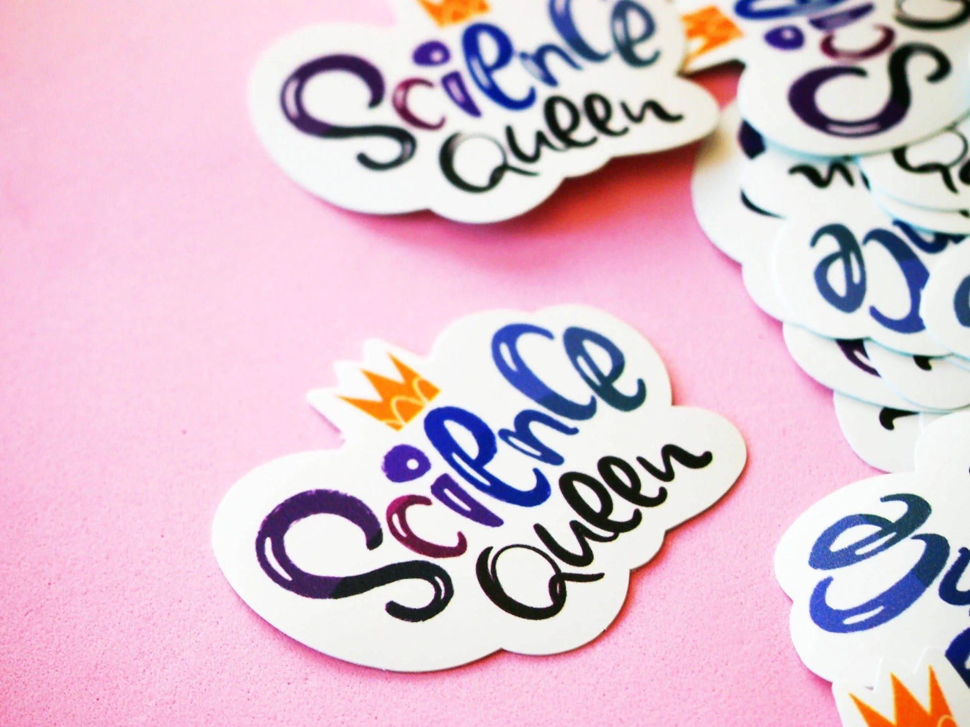 Irene Renon illustrations - Wetenschapskoningin, geschenken voor wetenschapsleraren, wetenschapsstickers, lab - The Dreamer's Bookshop.