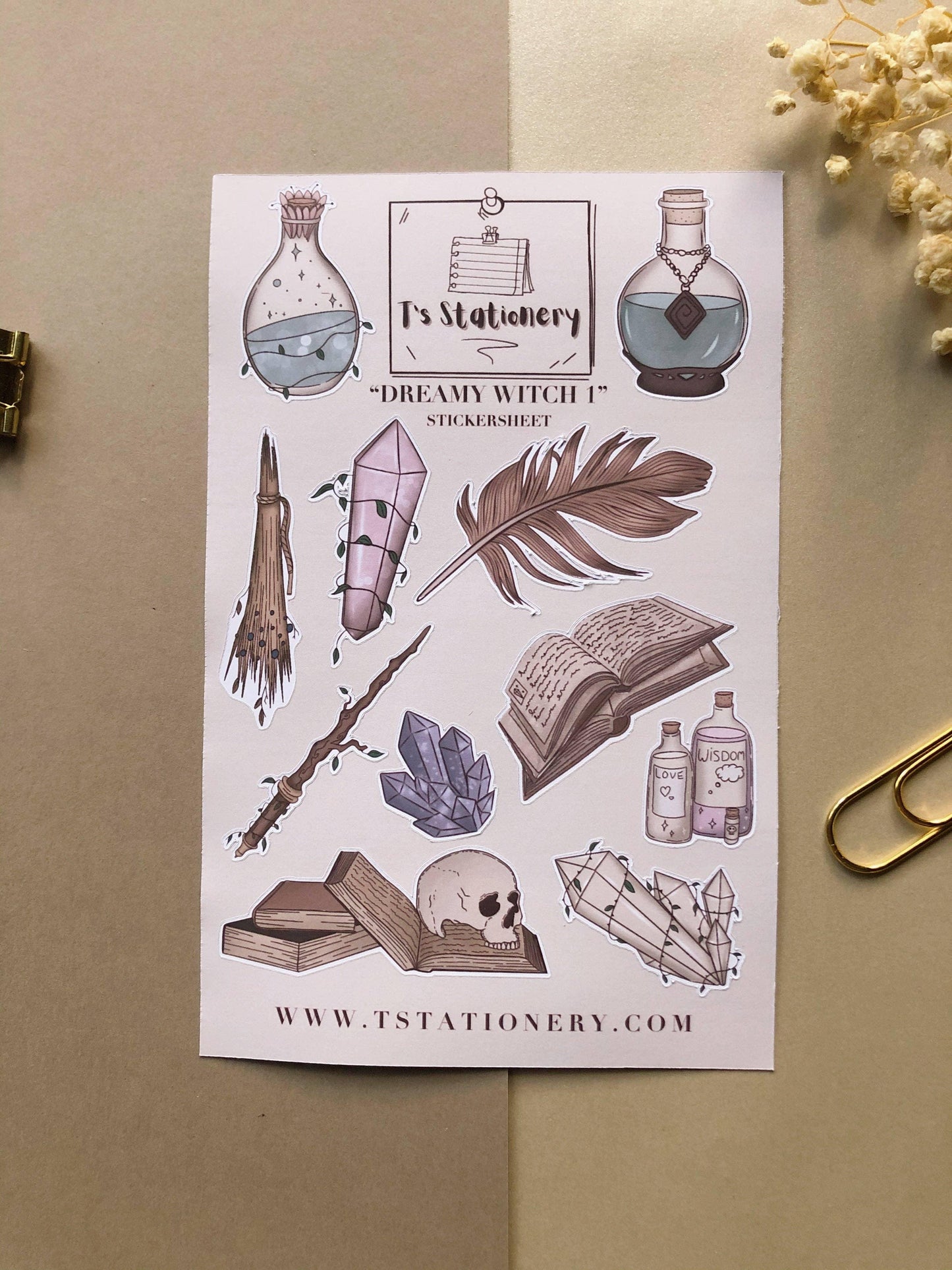 T's Stationery - „Dromerige heks 1" - The Dreamer's Bookshop.