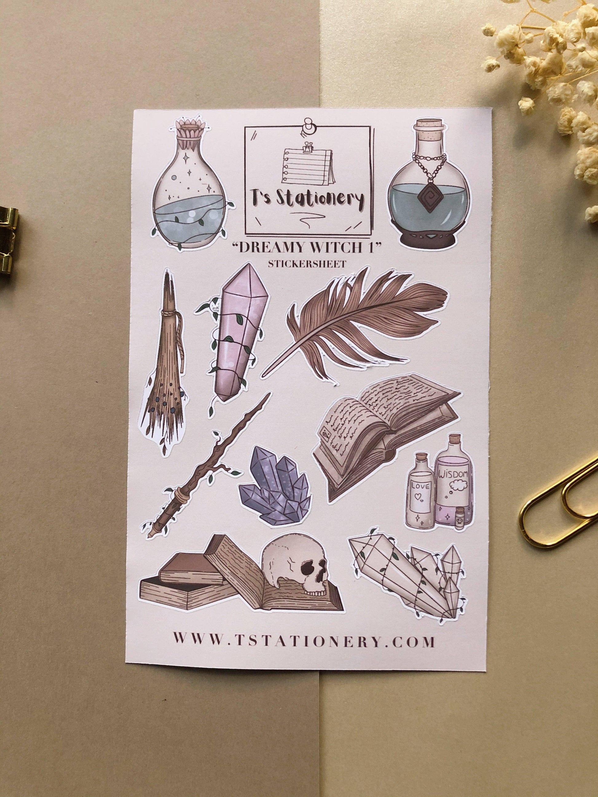 T's Stationery - „Dromerige heks 1" - The Dreamer's Bookshop.