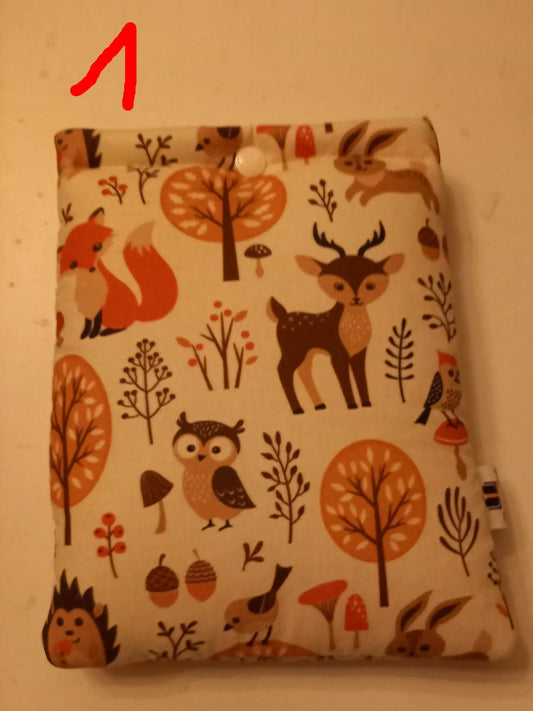 Damaged - E-reader cover Cute Fall - The Dreamer's Bookshop.