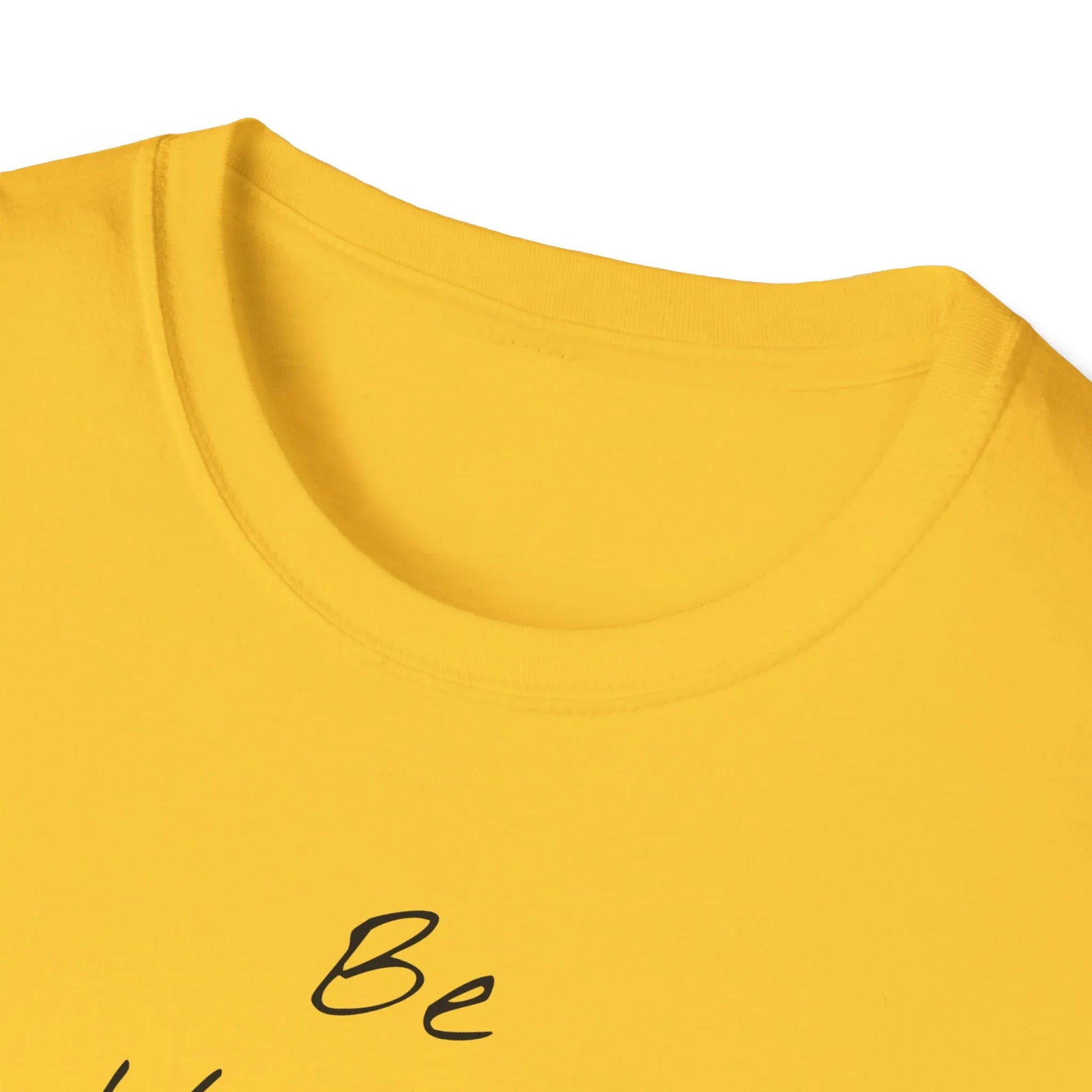 Unisex Travel-Inspired T-Shirt - "Be the Best" - Perfect for Book Lovers - The Dreamer's Bookshop.