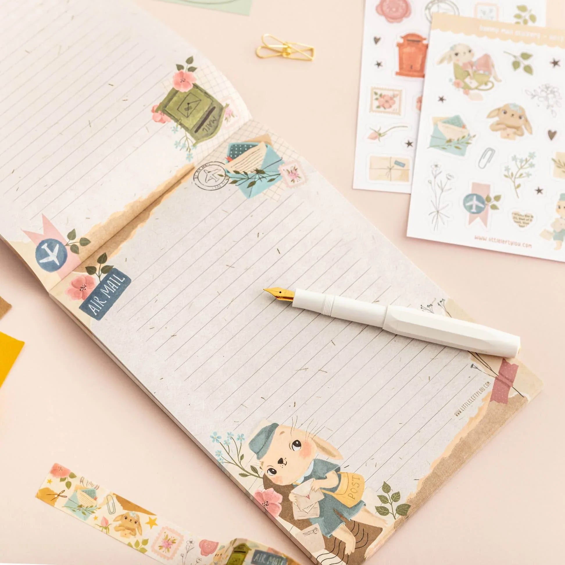 Little Lefty Lou - Luchtpoststickers (S014) - The Dreamer's Bookshop.