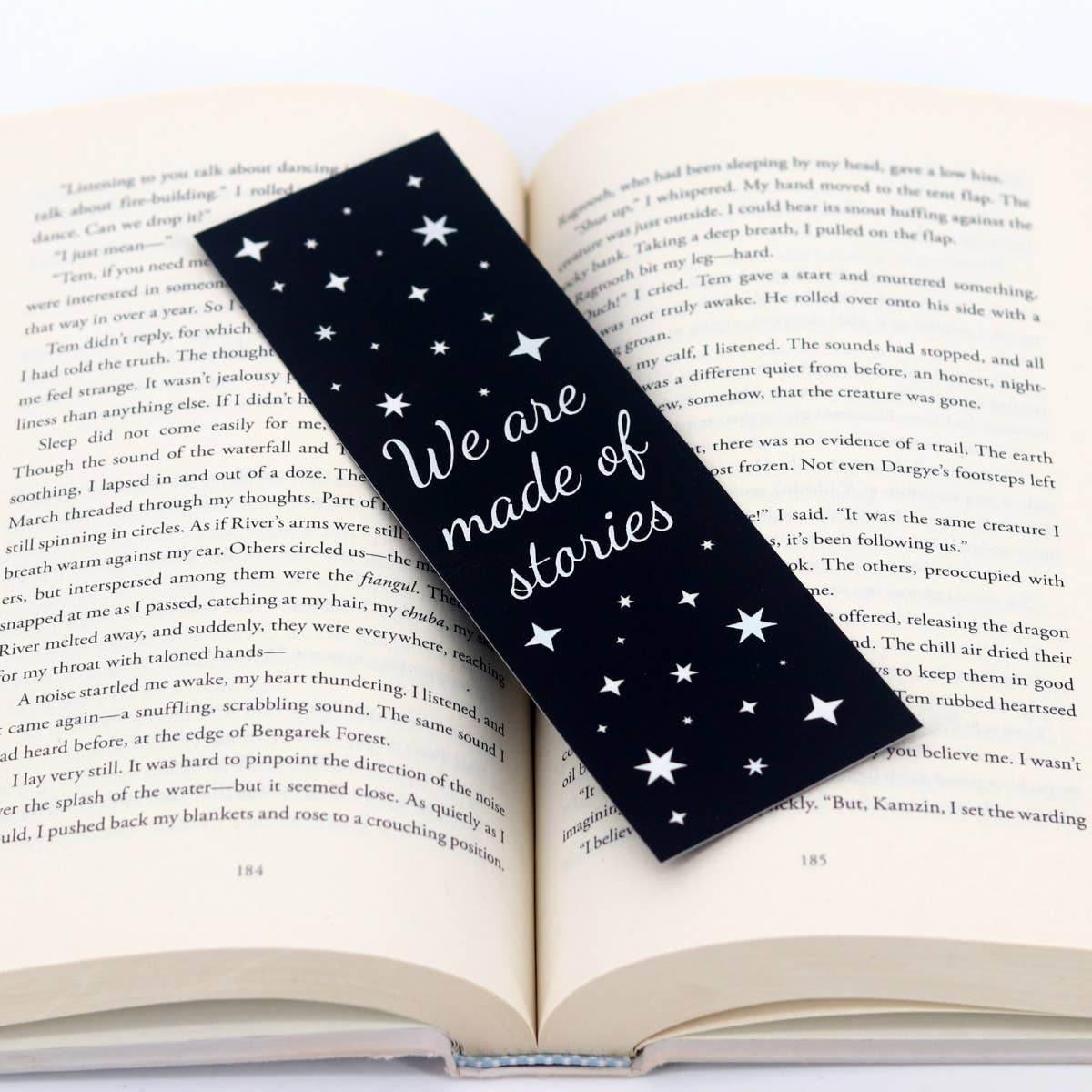Bladwijzer gemaakt van verhalen - The Dreamer's Bookshop.