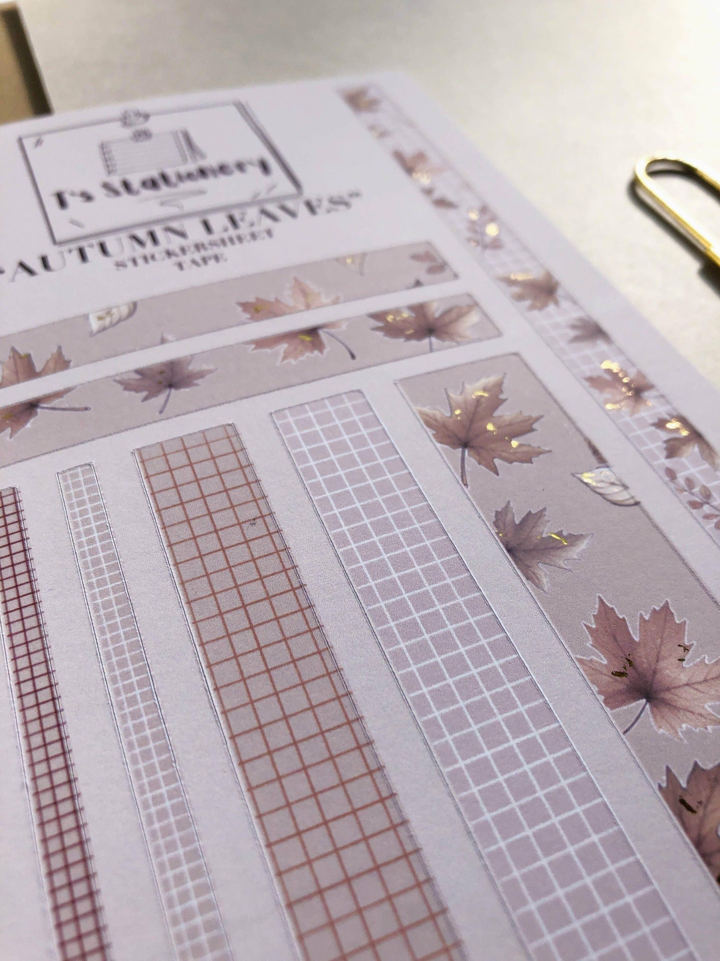 T's Stationery - Stickertape met goudfolie „Autumnal Leaves” (kastanjebruin) - The Dreamer's Bookshop.