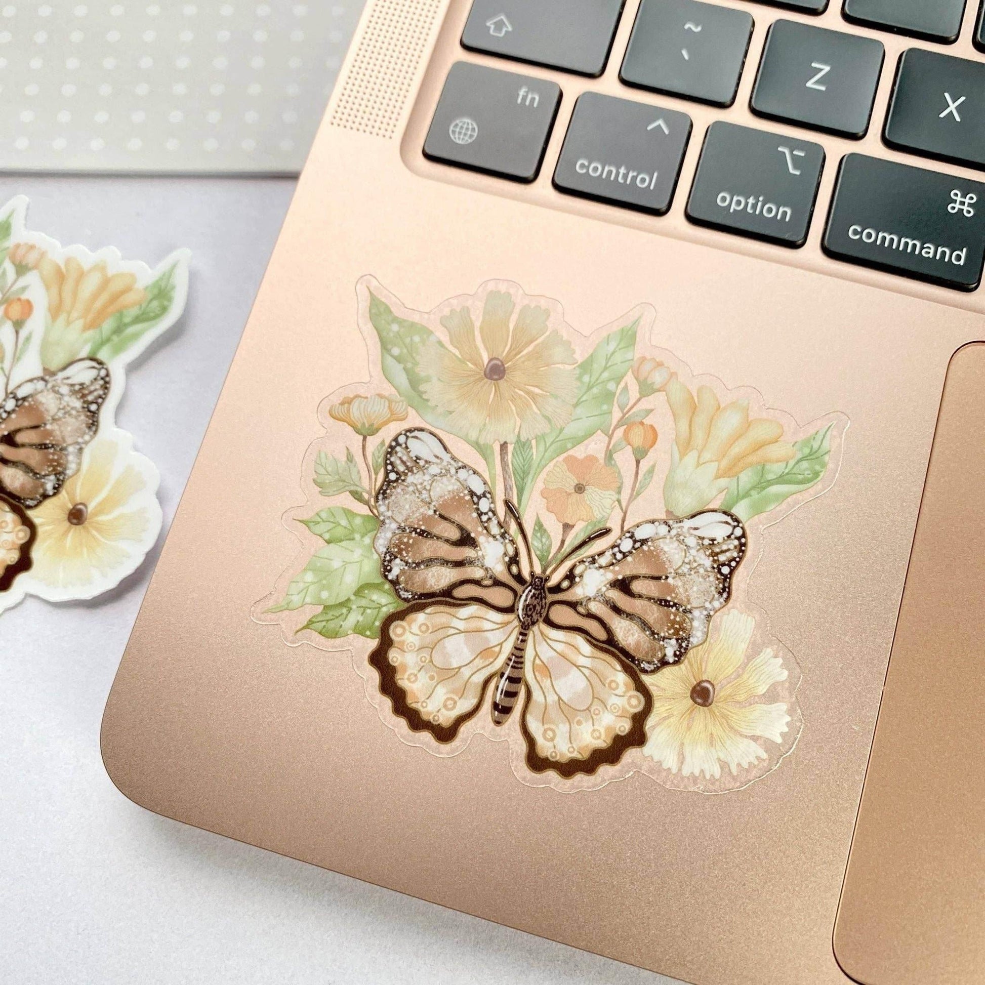 LETTOOn - Heldere Vinylsticker - Botanische Vlinder - The Dreamer's Bookshop.