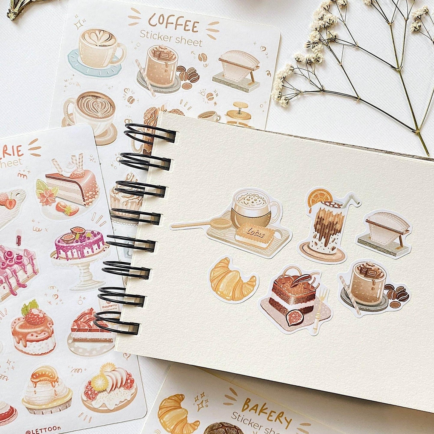 LETTOOn - Stickervel - Koffie - The Dreamer's Bookshop.
