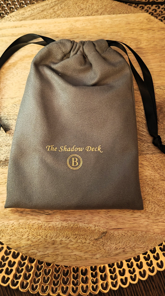 Wisdom Deck: The 18th Century Shadow Deck · Beckett Collection