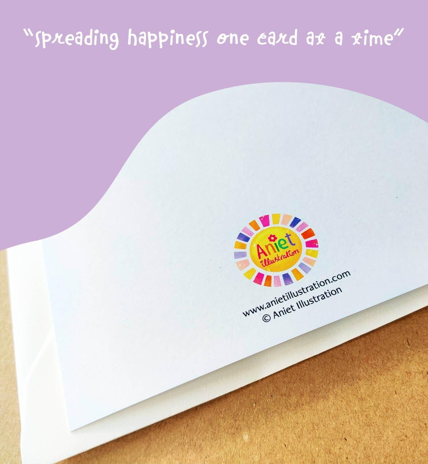 Aniet Illustration - Kaart felicitatie geboorte meisje grappig boek roze paars - The Dreamer's Bookshop.