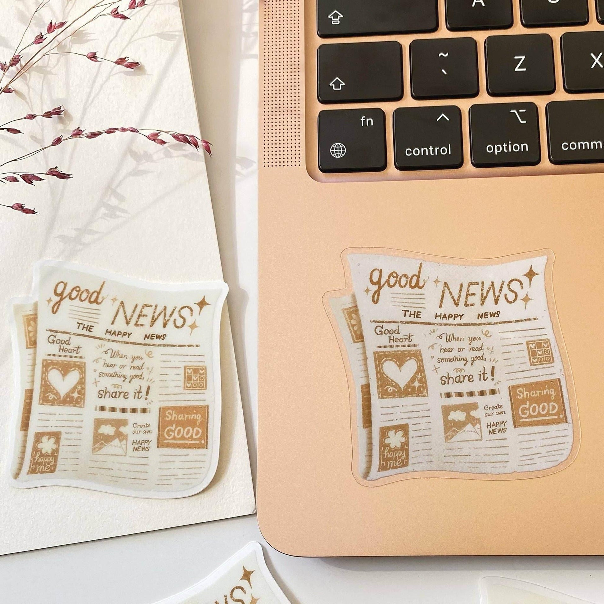 LETTOOn - Heldere Vinylsticker - Goed Nieuws - The Dreamer's Bookshop.