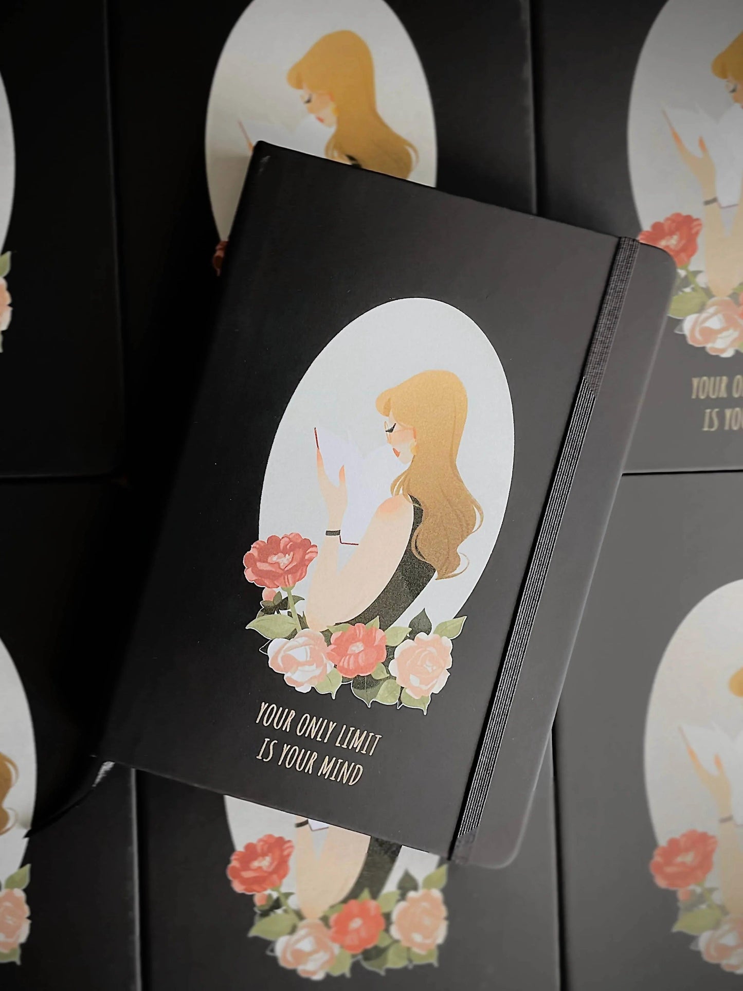 De enige limiet is Your World Unlined Notebook - The Dreamer's Bookshop.